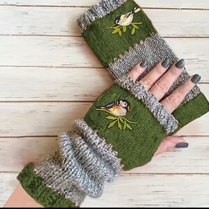 Green and Gray Fingerless Gloves with Bird Embroidery